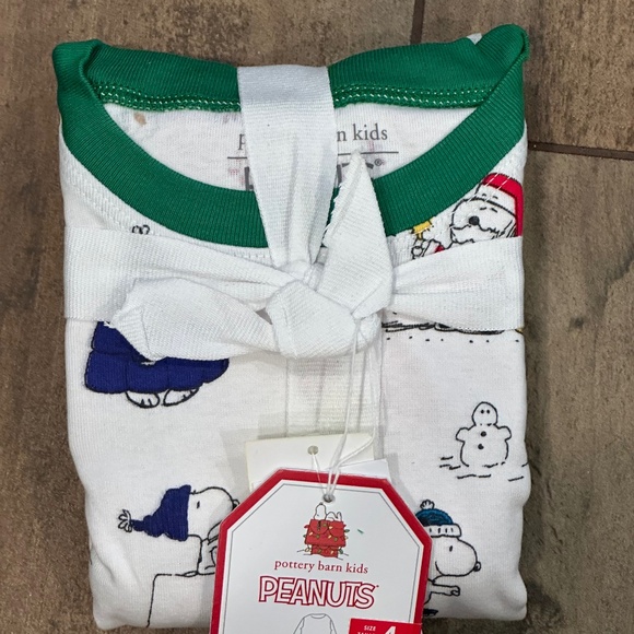 Peanuts® Snoopy® Holiday Kids Organic Cotton Pajama Set - PBK - Picture 6 of 8